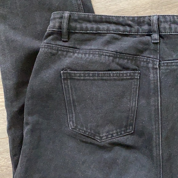 Black riot high waisted mom jean - Picture 7 of 7